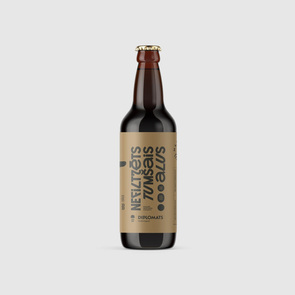 Diplomats unfiltered dark beer bottle, single front view